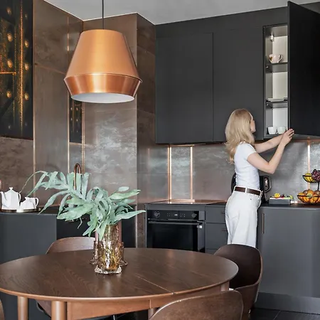 Doki Living - Foodhall & Parking By Downtown Danzica