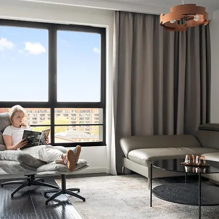 Aparthotel Doki Living - Foodhall & Parking By Downtown Danzica