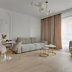 Doki Living - Foodhall & Parking By Downtown Aparthotel