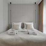 Aparthotel Doki Living - Foodhall & Parking By Downtown