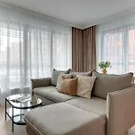 Aparthotel Doki Living - Foodhall & Parking By Downtown