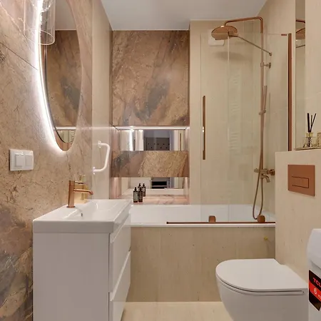 Doki Living - Foodhall & Parking By Downtown 公寓 格但斯克