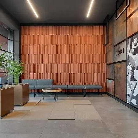 Doki Living - Foodhall & Parking By Downtown 4*