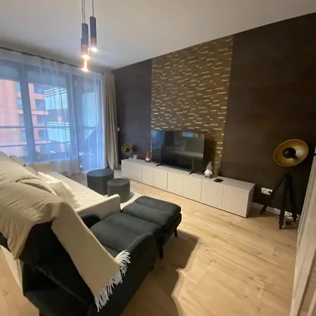 Apartamento Doki Living - Foodhall & Parking By Downtown Gdansk