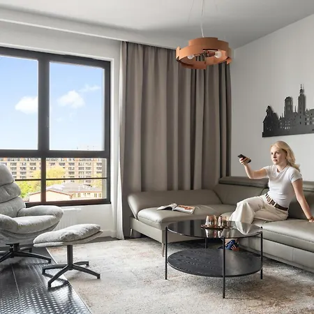 Doki Living - Foodhall & Parking By Downtown Ξενοδοχείο με διαμερίσματα 4*