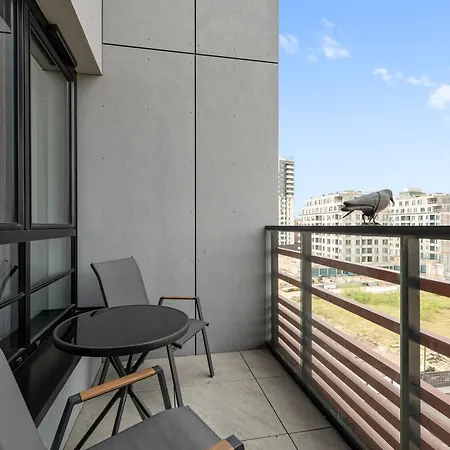 Doki Living - Foodhall & Parking By Downtown Ξενοδοχείο με διαμερίσματα 4*